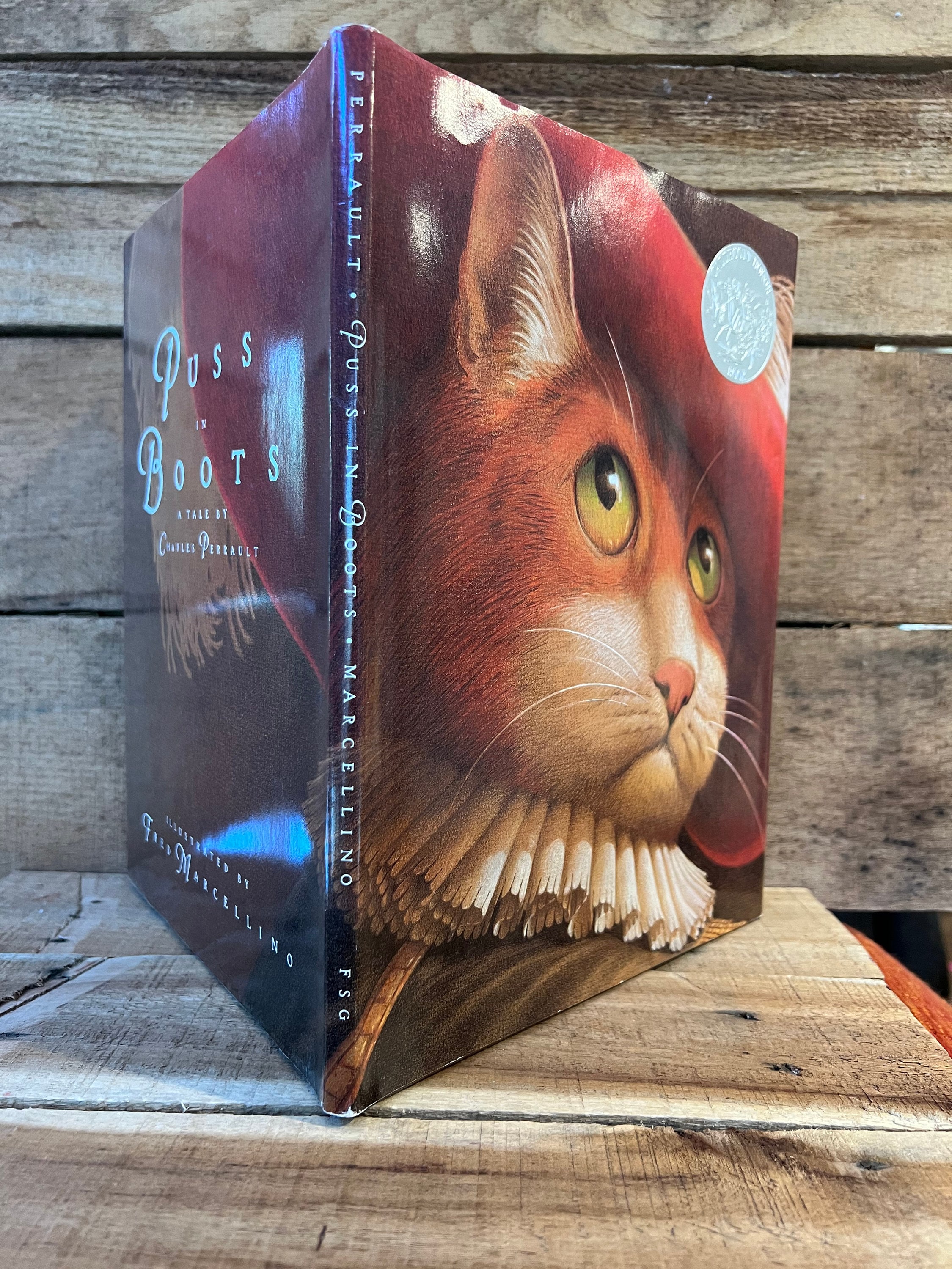 Puss In Boots By Charles Perrault Illustrated By Fred Marcellino With puss-in-boots-by-charles-perrault-illustrated-by-fred-marcellino-with