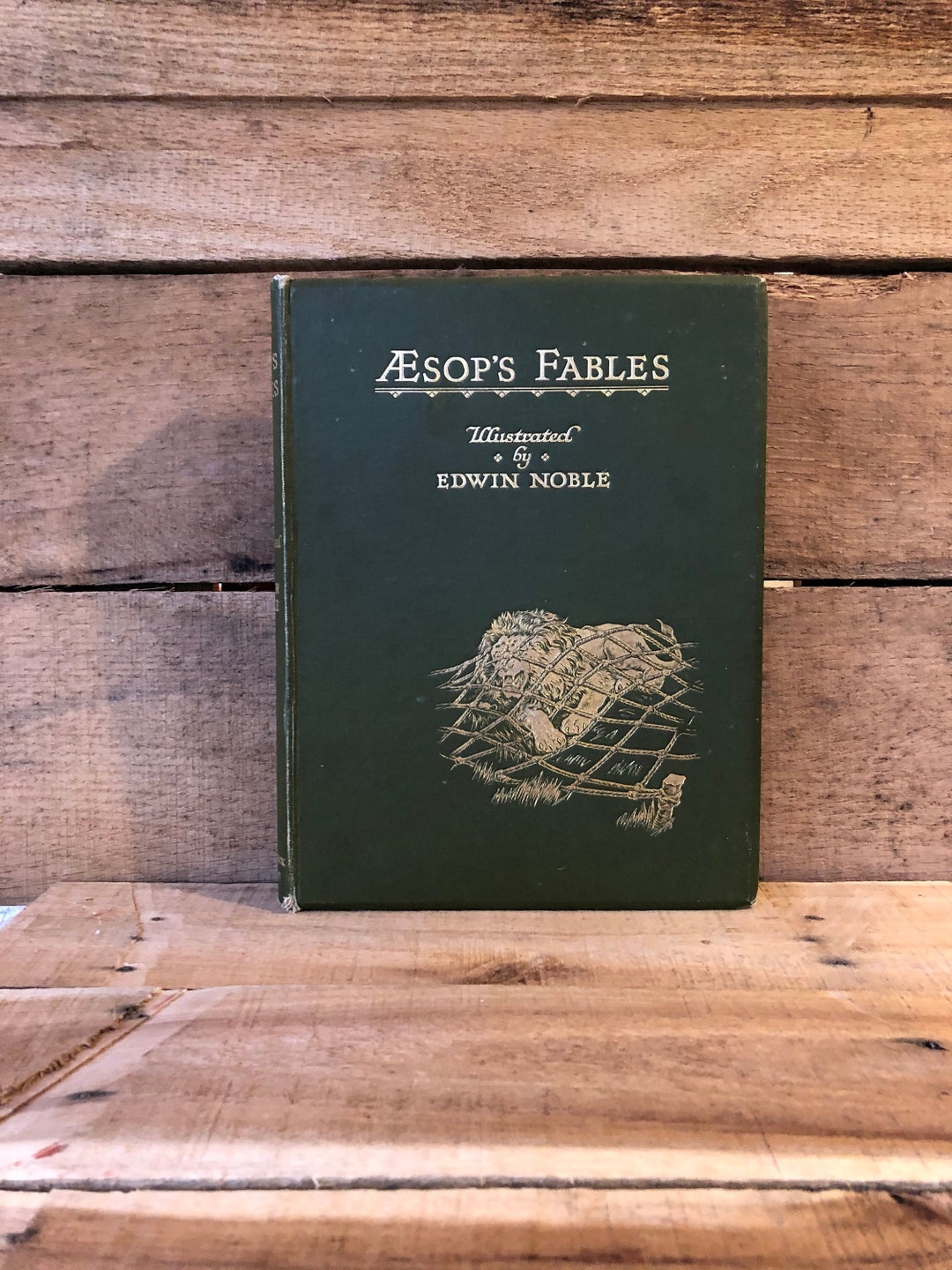 Aesop's Fables, Edited by Edric Vredenburg, Illustrated by Edwin
