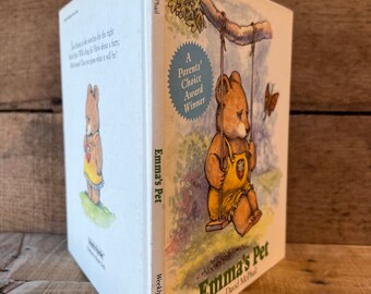 【匿名配送】Emma's Pet　デイビット・M・マクファイル　絵本　洋書　英語 Emma's Pet by David Mcphail: Weekly Reader 1985 - Etsy
