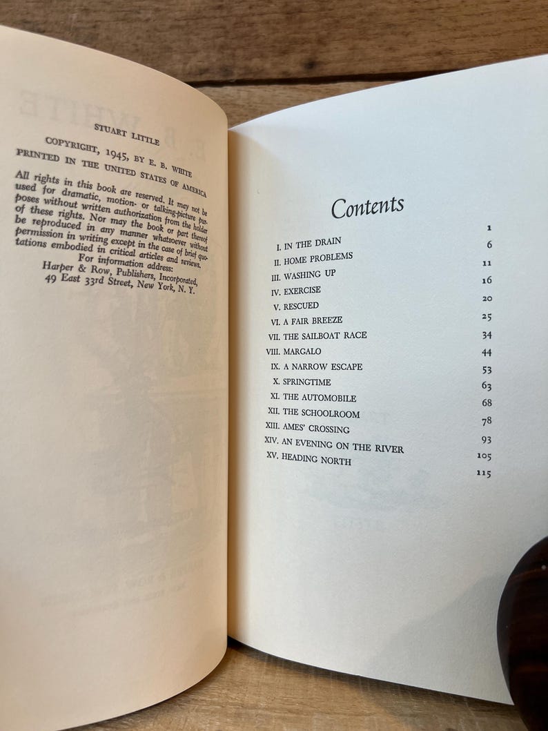 Stuart Little by E. B. White: With Dust Jacket 1945 - Etsy