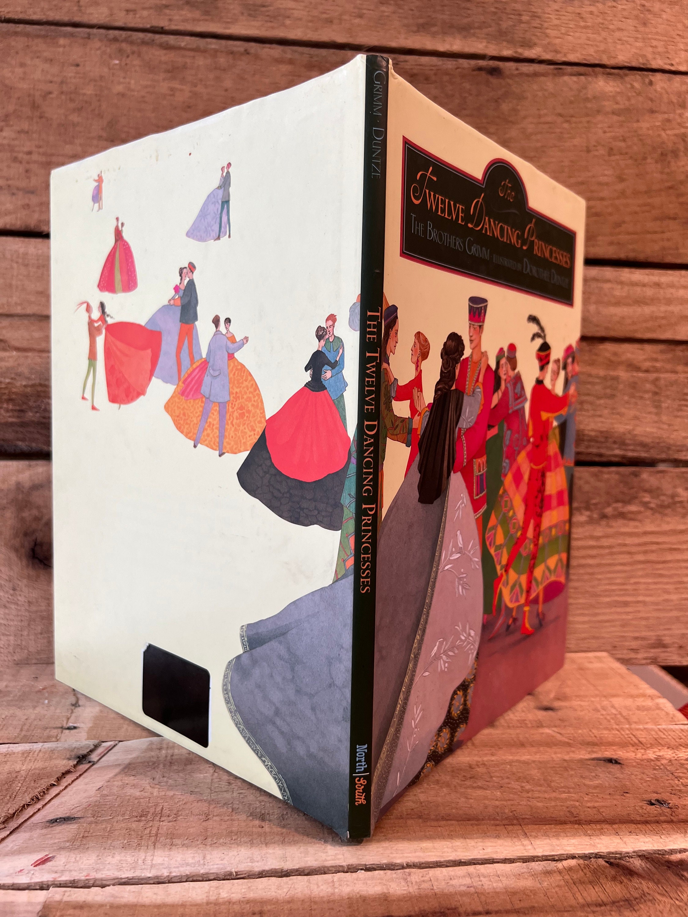 The Twelve Dancing Princesses by the Brothers Grimm, Illustrated