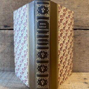 Four Great Tragedies of William Shakespeare: Collector&#39;s Edition Pocket Books, 1948
