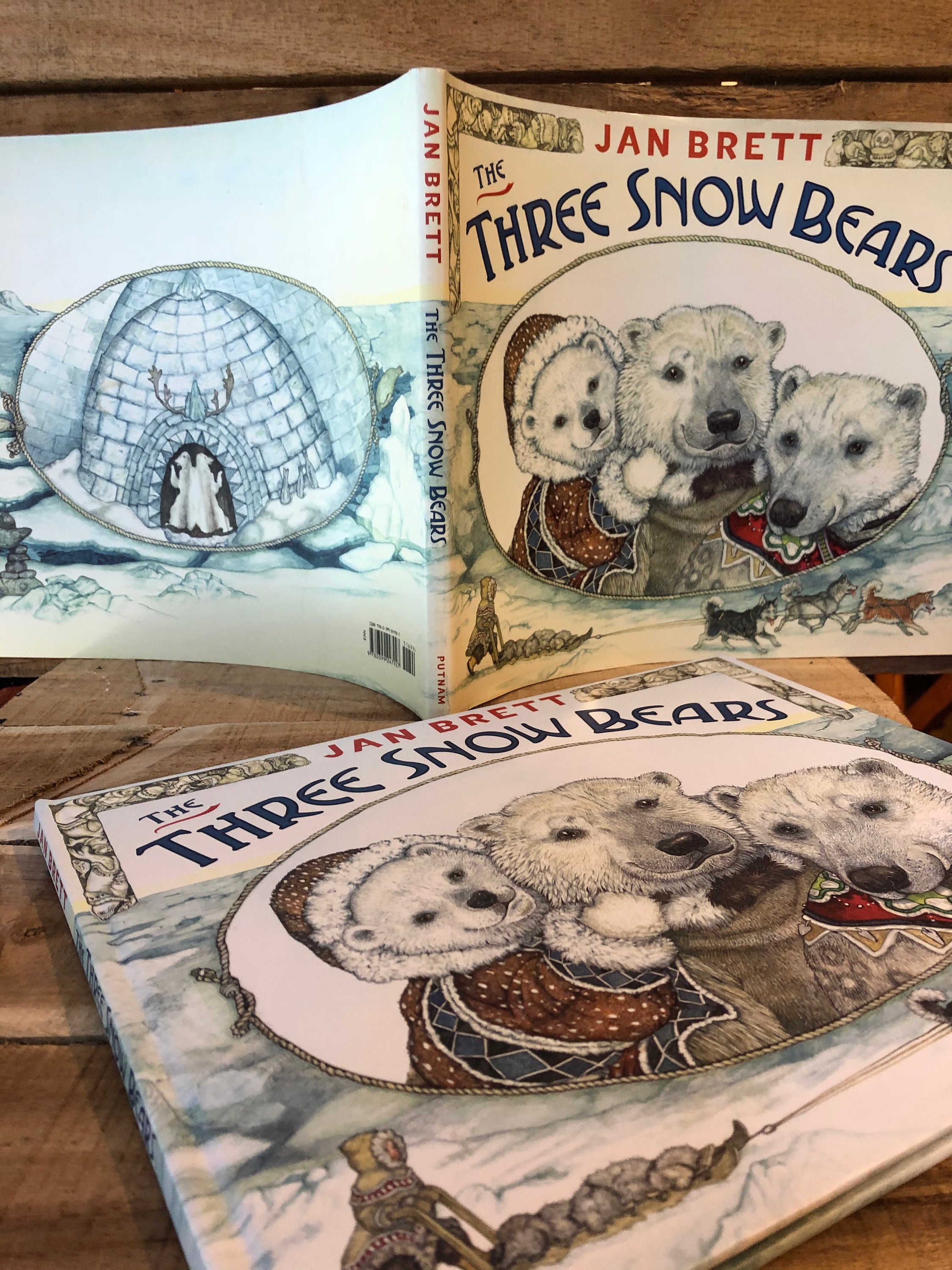 The Three Snow Bears By Jan Brett