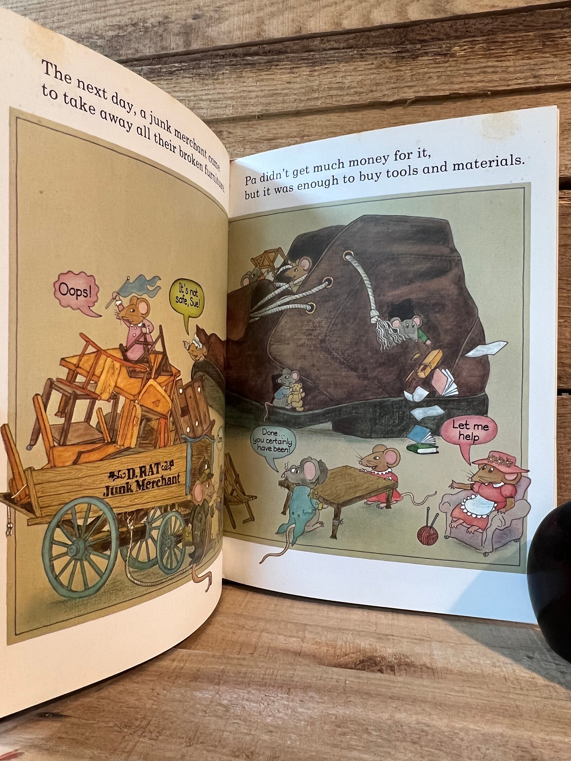 仕掛け絵本 The Mice and the Shoemaker ネズミと靴屋 絵本