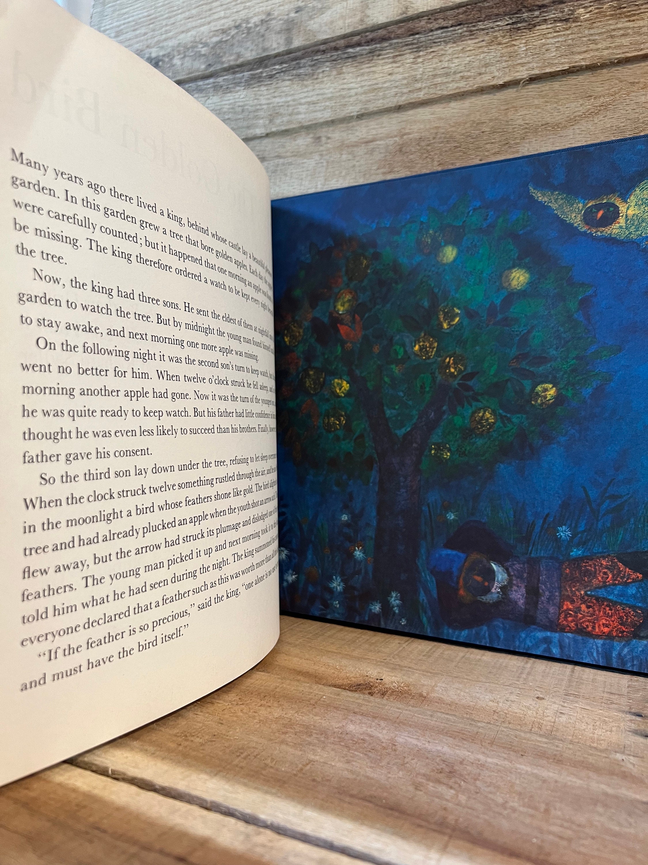 The Golden Bird by Brothers Grimm, Illustrated by Lilo Fromm: With