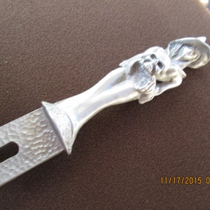 witch evil sorceress skull license plate topper