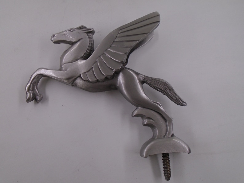 Vintage Pegasus Flying Horse Mobiloil Greek Mythology Car Hood Ornament