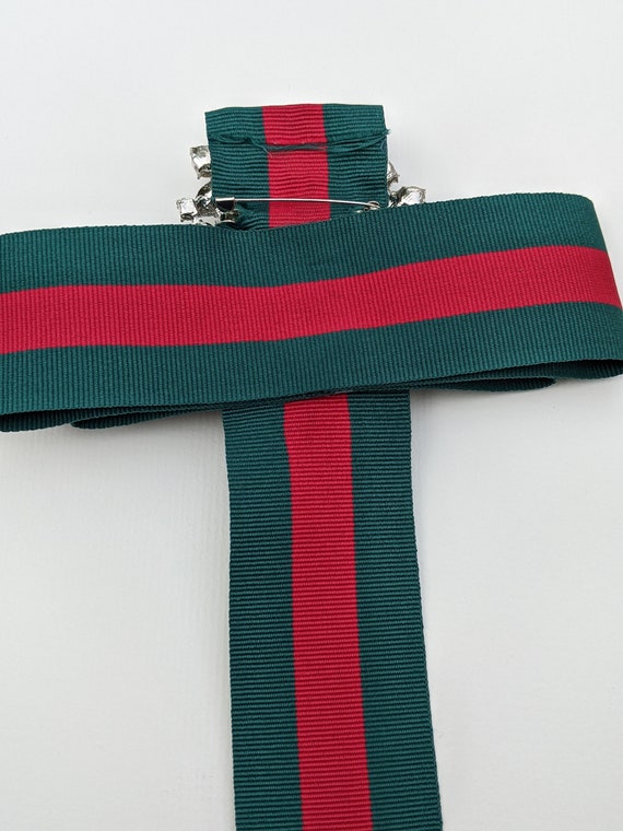 gucci inspired brooch