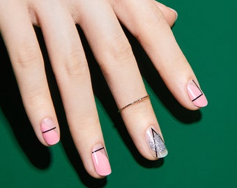 Line Art Nail / Modern Style / Pink & Glitter / 8F07 Love Potion / VIKA NAILJAM Gel Nail Strip / Nail Wraps / Nail Stickers