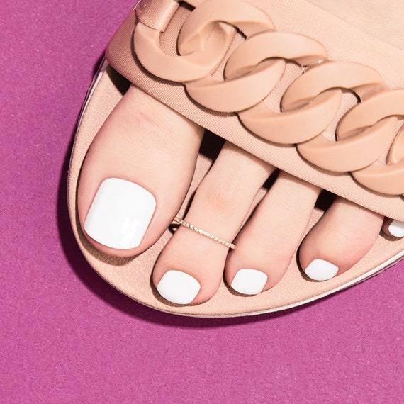 40 Eye-Catching Toe Nail Art Designs : Glitter + White Toe Nails