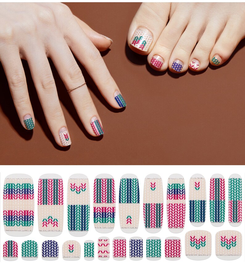 Knitting Pattern Nail Art / Winter Theme Nail / 8F05 Miss Chic / VIKA NAILJAM Gel Nail Strip / Nail Wraps / Nail Stickers / Toenail image 2