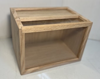 Unfinished Red Oak Diorama Room Box: Half-Inch Scale (7.5x5x5)