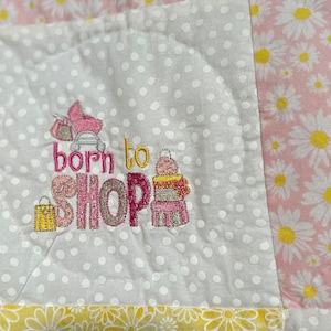 Welcome baby basket, embroidered babyquilt ,Hand Quilted, Girl Quilt, BabyCrib Quilt, nursery quilt, baby girl quilt, baby blanket