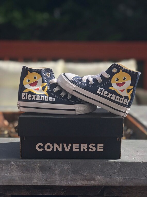 kids character converse