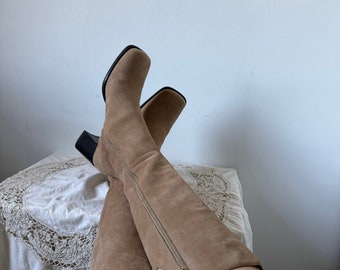 90s Tan Suede Square Toe Heeled Boot