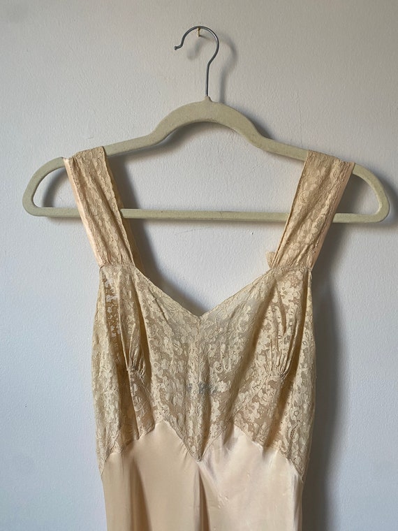 1930s Cream Silk and Lace Slip Dress - image 5