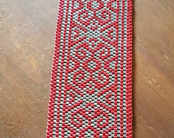 Red & Silver Lined Crystal Peyote Stitch Bracelet