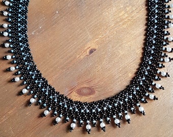 Pearl & Netting Collar Necklace