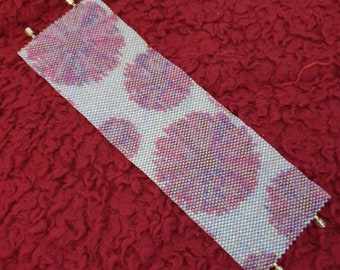 Shades of Pink Flower Beaded Peyote Bracelet