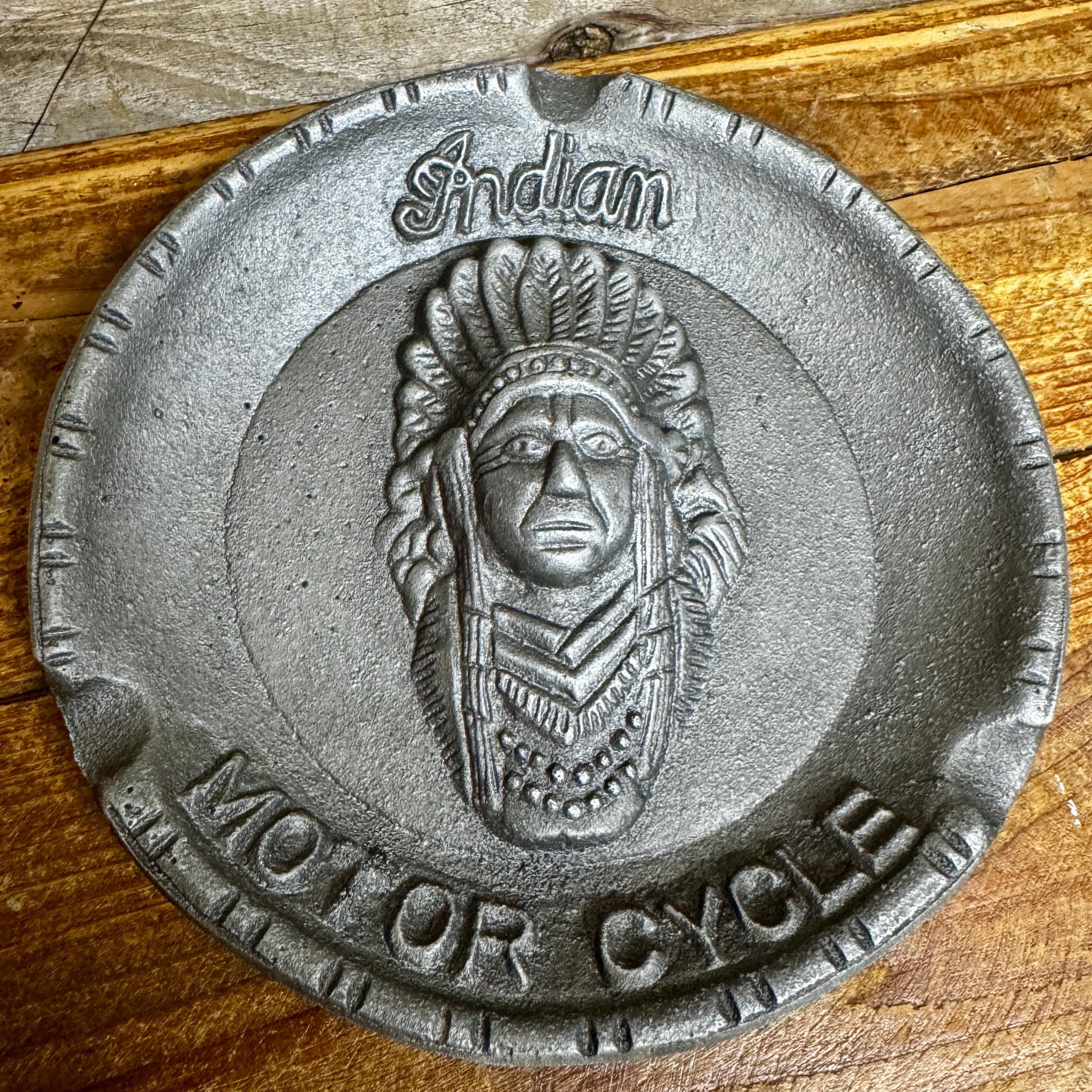 Motorcycle Indian 灰皿　インディアン　アメリカ　雑貨　小物入れ INDIAN インディアン アッシュトレイ 携帯用灰皿 DULTON（ダルトン） アンティーク雑貨
