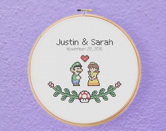 Schema punto croce personalizzato per regalo di anniversario per giocatori di Luigi e Daisy (download PDF)