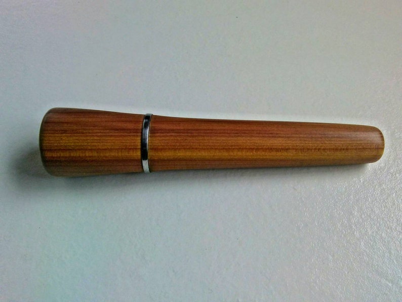 Cedar chillum
