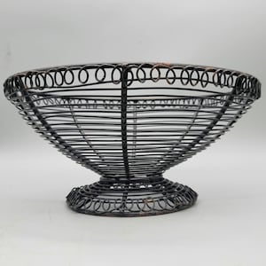 French Provencial Wire Work Fruit Basket Vintage Country Black Decorative Centerpiece Dining Display