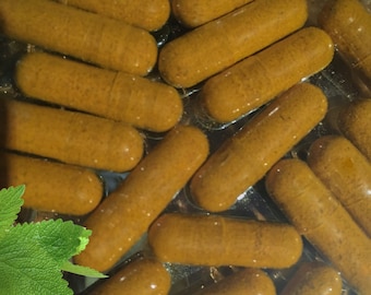 100% pure biologische kurkuma-capsules met bioperine: puur supplement voor betere opname, geen vulstoffen, geen GGO's. 100 capsules