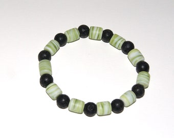 Bracelet glass lava green white black