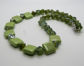 Halskette grün Glasschmuck