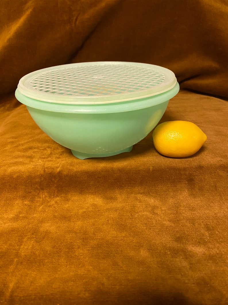 Vintage Tupperware Jadeite Green Strainer with Lid Item 339 Etsy