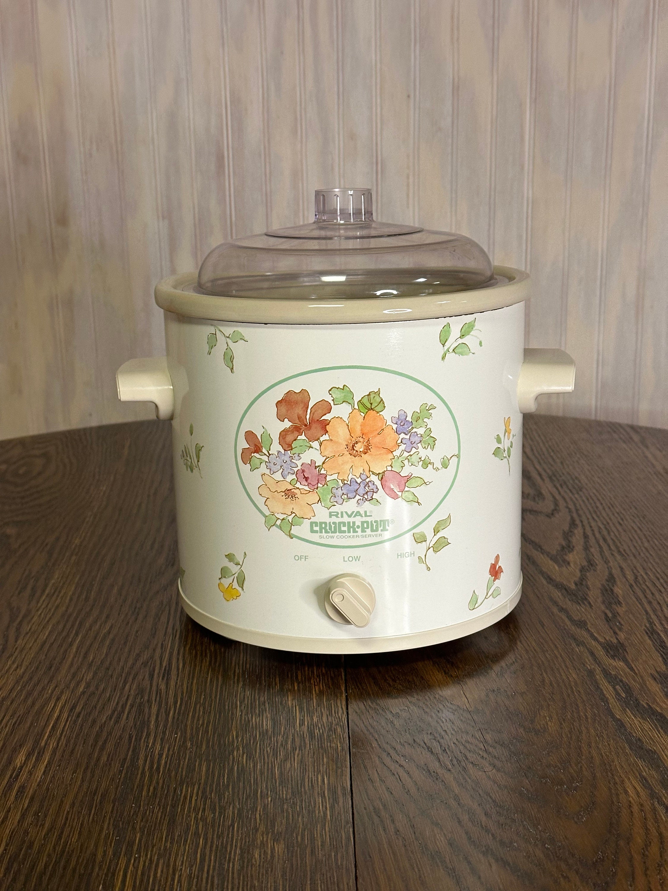 Vintage Rival Crock Pot Slow Cooker 3.5 Quart Stoneware Green Model 3100  floral 73056004162
