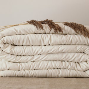 Extra warm all-natural wool duvet, 155x220cm image 1