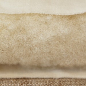 Extra warm all-natural wool duvet, 155x220cm image 3