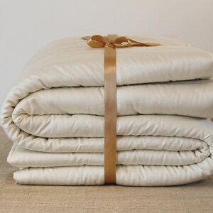 Extra warm all-natural wool duvet, 155x220cm image 4