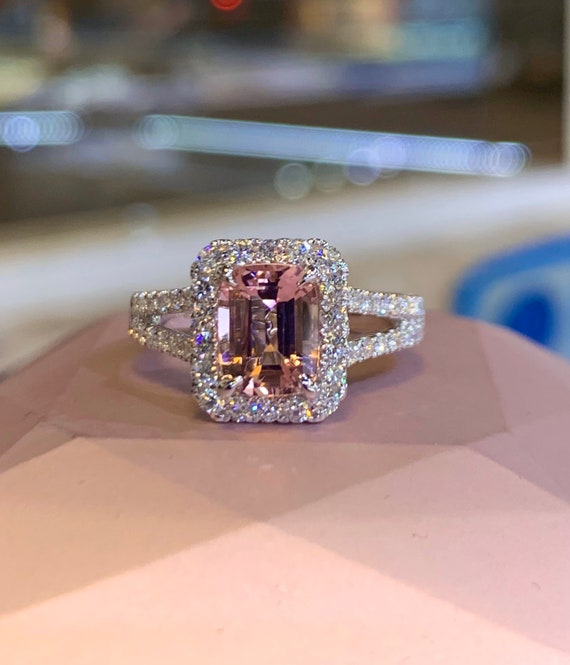 Pink morganite hotsell halo ring
