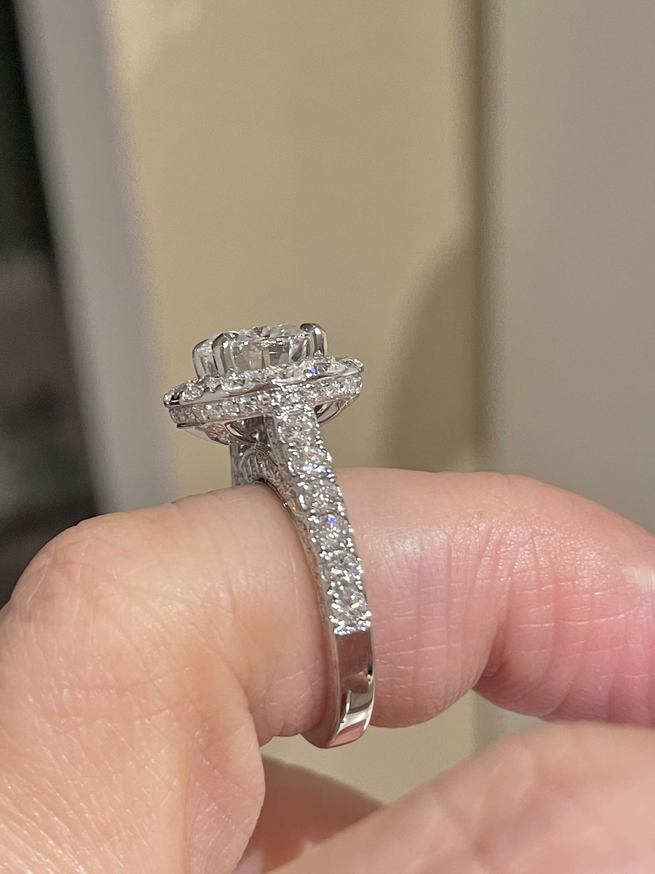 18 Karat White Gold Diamond Ring With Round Brilliant - Etsy Canada