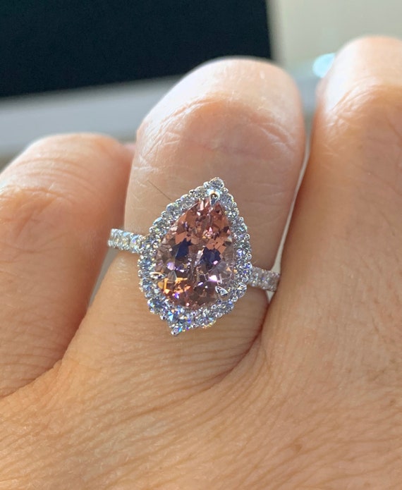 Pear shaped shop pink morganite ring