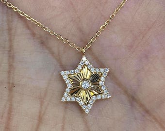 Collar de Estrella de David, Estrella de David de Diamantes, Colgante de Estrella de David Pequeña en Oro Amarillo de 18 quilates