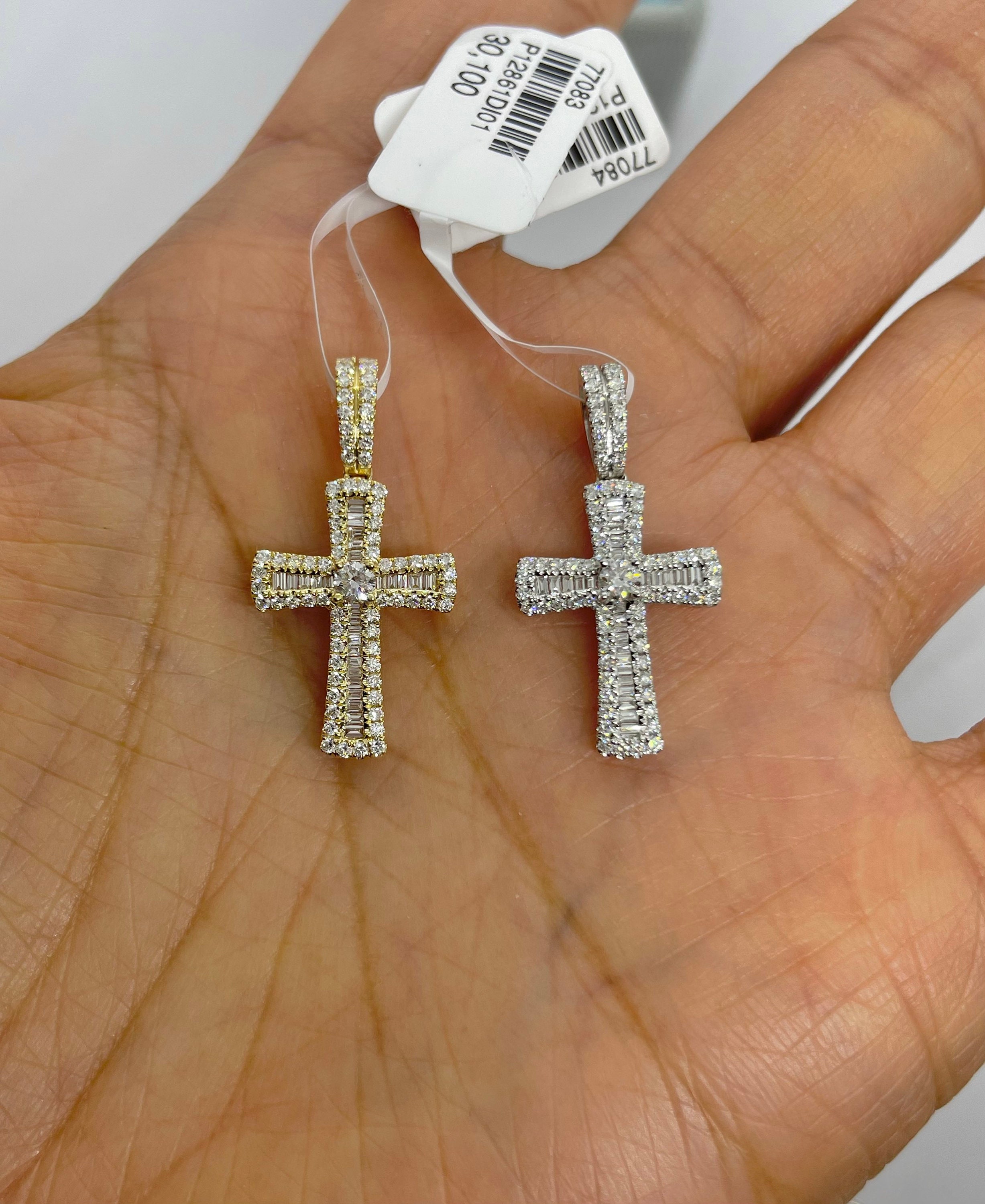 アクセサリー glitter Baguette Diamond Cross Necklace Glitter Baguette Diamond Cross Necklace
