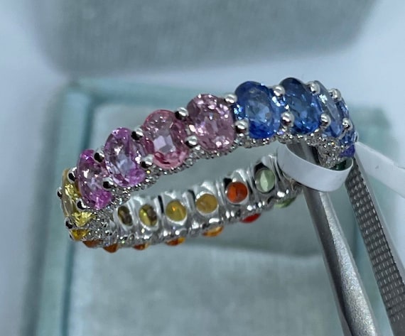 18金 ミラーボール入り レインボーカラーの オール サファイア ネックレス