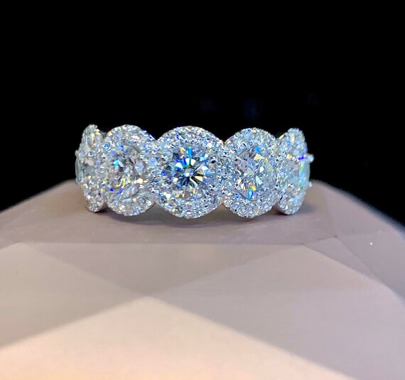 Brilliant earth deals anniversary bands