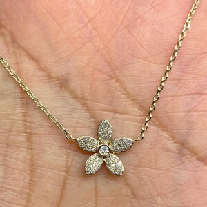 Diamond Star Necklace, Diamond Flower Necklace, 14K Gold Flower Diamond Pendant Necklace