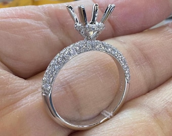 Diamond Ring Setting, Diamond Ring Semi mount, 18K White Gold Diamond Ring Mountings, Round 3D Diamond Band Under Halo Engagement Ring