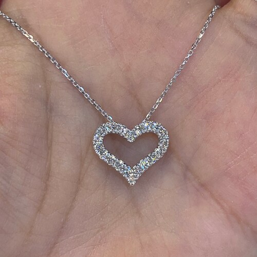 Diamond Heart Pendant 18K White Gold 
