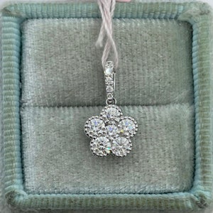 Gift for Her, Flower Diamond Pendant, Diamond Star Necklace, 18K White Gold Flower Pendant, Dainty Diamond Flower Necklace