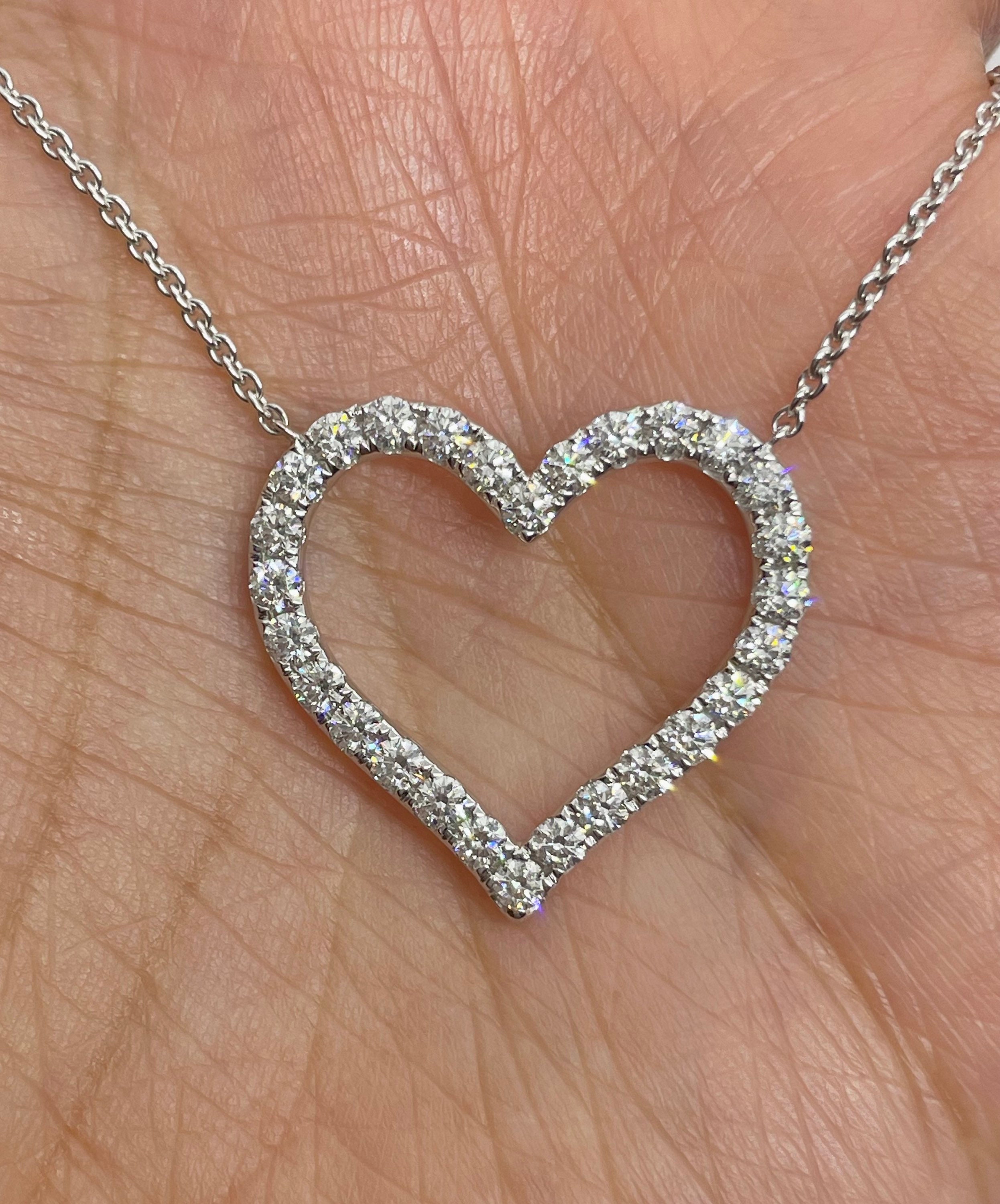K18 ホワイトゴールド ハートネックレス ダイヤモンド 18Kホワイトゴールドダイヤモンドハートネックレス、1.36カラット