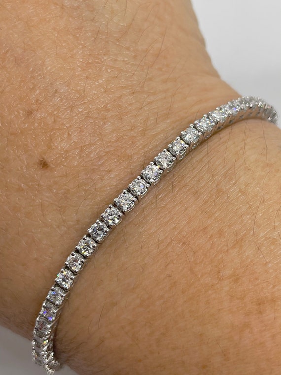 Buy 14k White Gold 2.50 Pointer Diamond Tennis Bracelet 7 Inch 1.50ct Online  at SO ICY JEWELRY