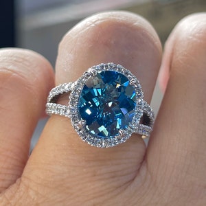 Blue Topaz and Diamond Ring,  Blue Topaz Engagement Ring, Blue Topaz Ring White Gold Statement Ring