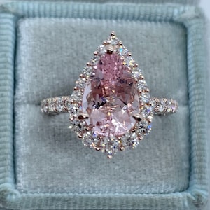 Pear Morganite and Diamond Ring, Pear Pink Morganite Rose Gold, Pear Morganite Engagement Ring 3D Diamond Band 14K